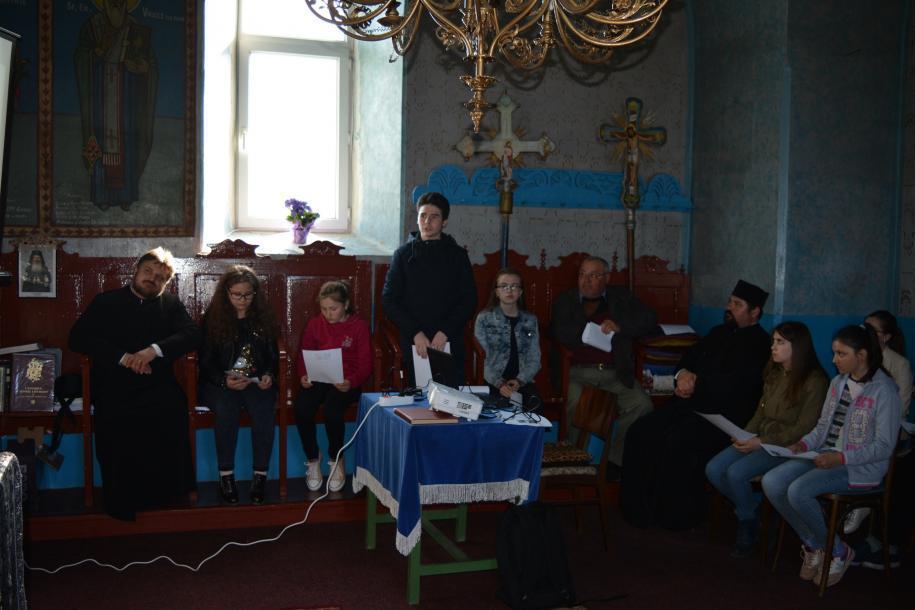 Cateheză în Parohia Bozieni Cateheză în Parohia Bozieni