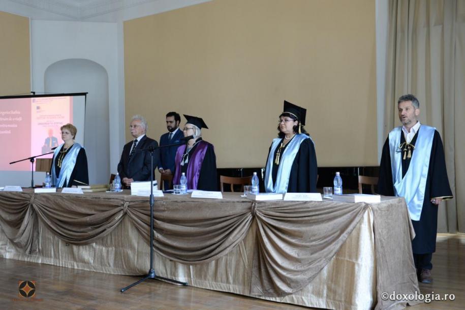 Prof. univ. dr. Gregorios Stathis a primit titlul de „Doctor Honoris Causa” din partea Universității Naționale de Arte „George Enescu” din Iași/ Fotografii: Pr. Silviu Cluci