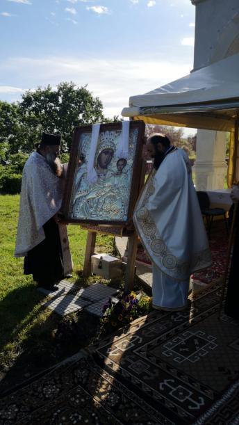 Icoana Maicii Domnului de la Mănăstirea Neamț