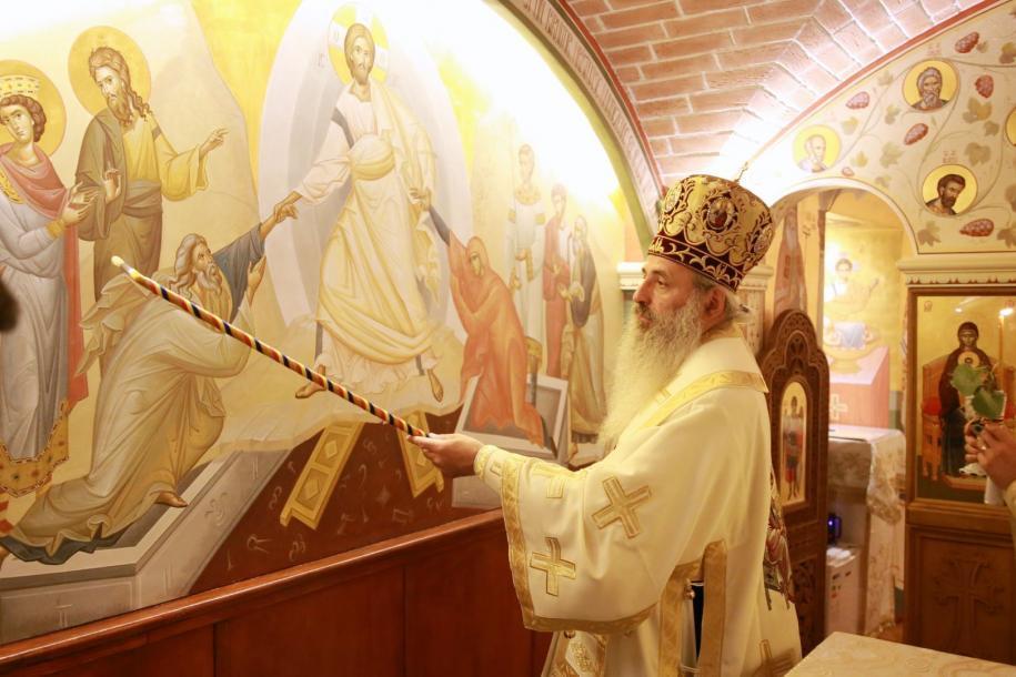 IPS Părinte Mitropolit Teofan a sfințit astăzi pictura paraclisului de la Spitalul „Providența” din Iași/ Foto: Flavius Popa