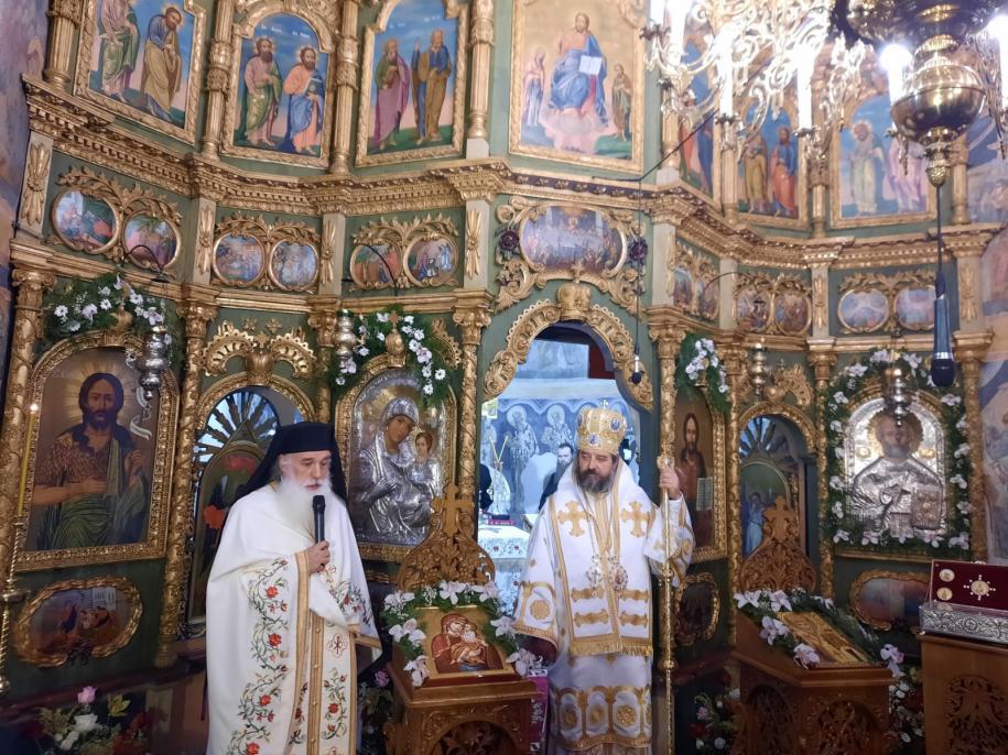 PS Părinte Nichifor Botoșăneanul alături de părintele stareț Calinic Chirvase, la hramul Mănăstirii Coșula
