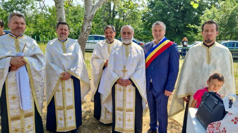 Pomenirea eroilor la Monumentul de la Stânca Roznovanu