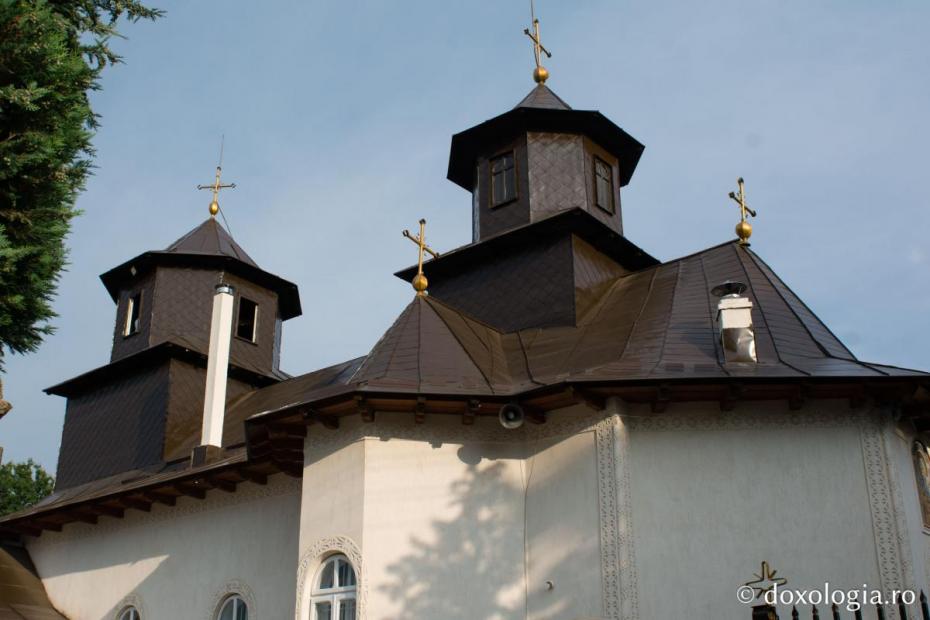 Biserica „Sfântul Proroc Ilie” din localitatea Icuşeni Vale / Foto: Mihail Vrăjitoru