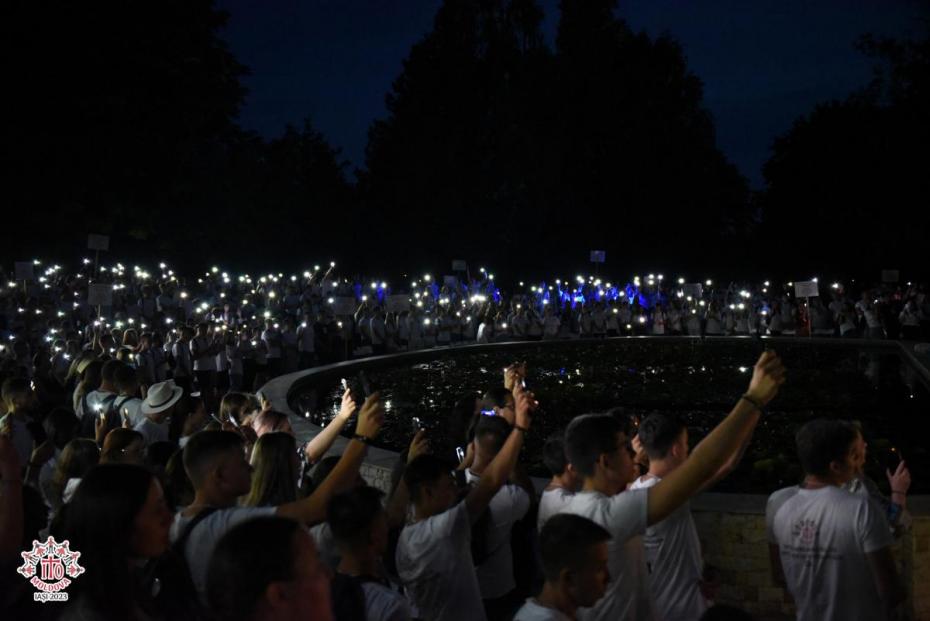 Participanții ITOM la Conferința pr. Constantin Necula din Grădina Botanică / Foto: ITOM 2023