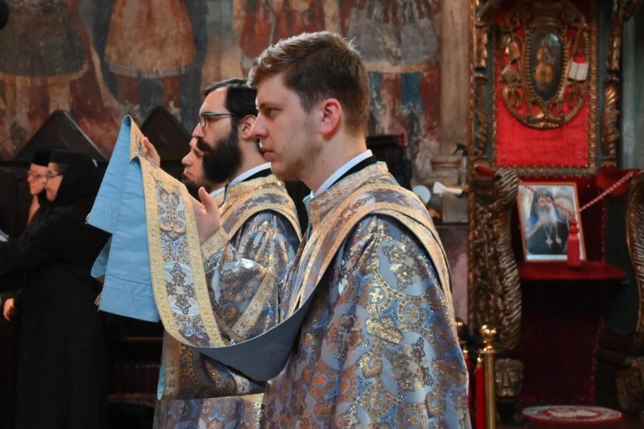 Moment din Sfânta Liturghie oficiată de PS Nichifor Botoșăneanul la Mănăstirea Frumoasa / Foto: Mănăstirea Frumoasa