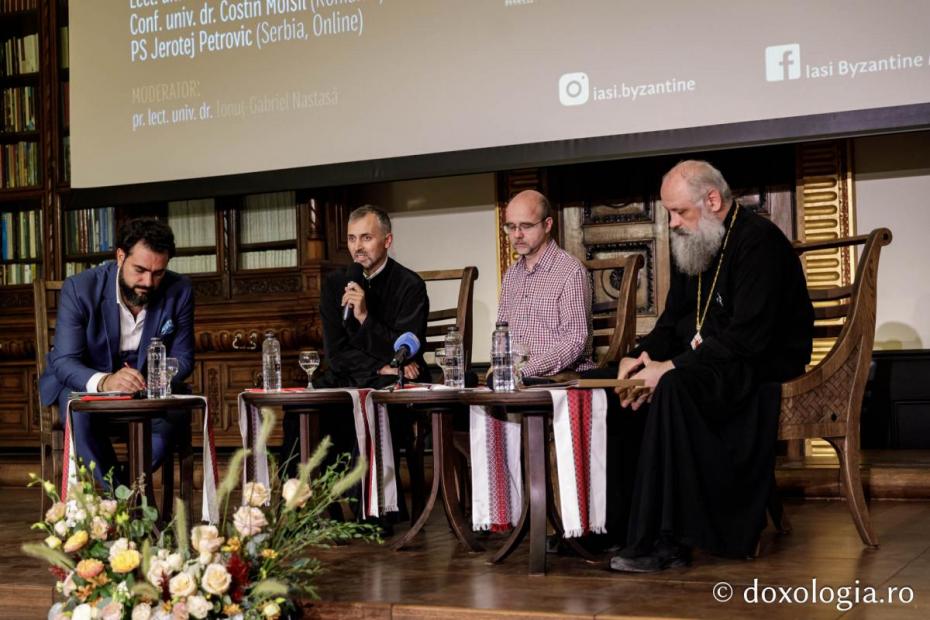 Dezbatere publică în cadrul IBMF - „Cântărețul bisericesc în actualitate” / Foto: Oana Nechifor