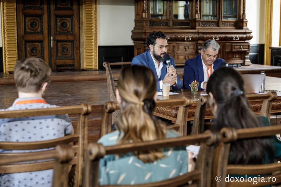 Atelierul de muzică psaltică „Stilul calofonic de la tehnică la interpretare” / Foto: Oana Nechifor