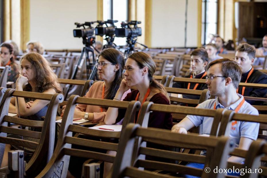 Atelier despre imnografie – Imnografia, sau despre Dumnezeu prin poezie / Foto: Oana Nechifor