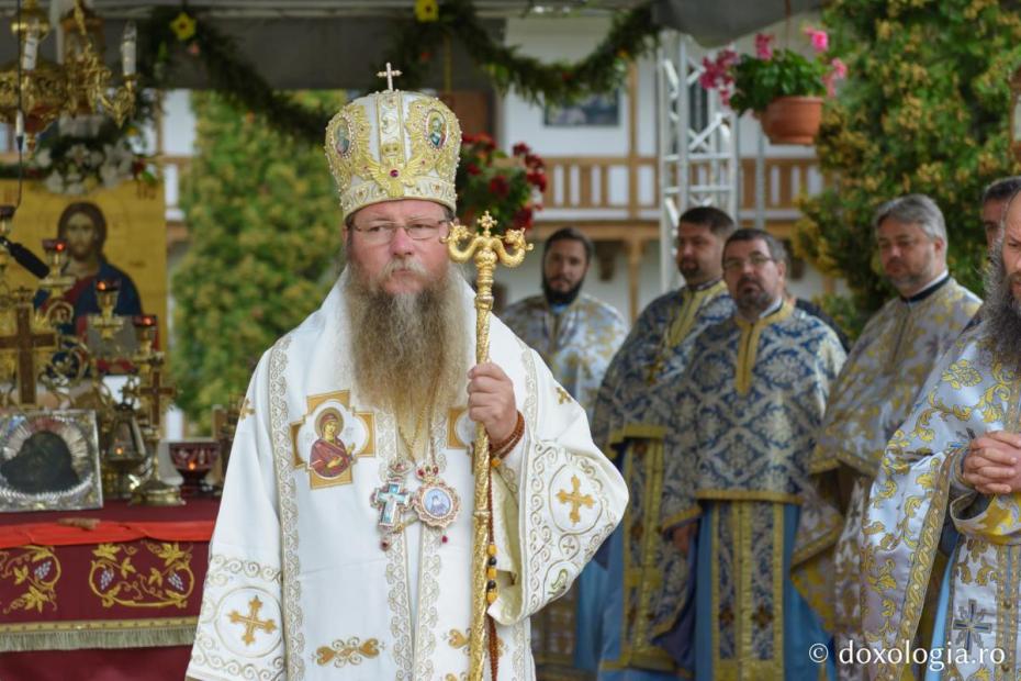 PS Andrei, Episcopul Covasnei și Harghitei, predicând / Foto: Mihail Vrăjitoru