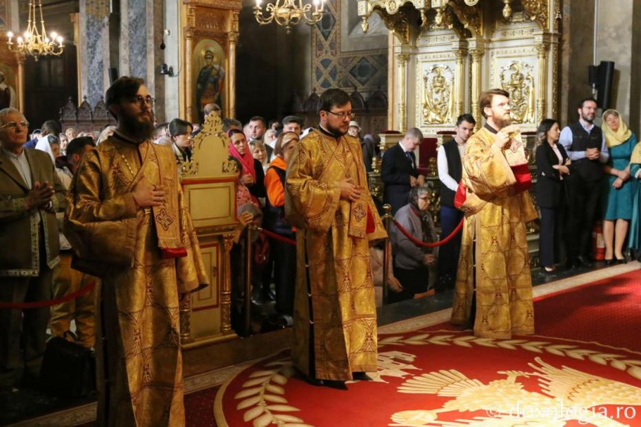 Moment din Sfânta Liturghie la Catedrala Mitropolitană din Iași / Foto: Flavius Popa