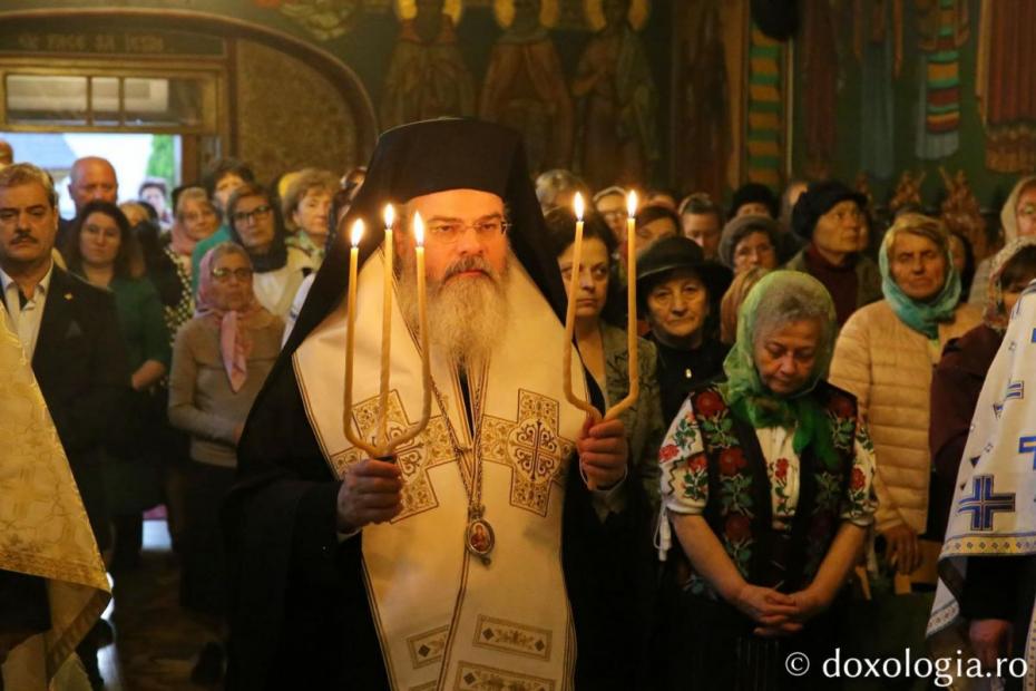 PS Ignatie, Episcopul Hușilor, la hramul Bisericii „Sfânta Parascheva” din Păcurari - Iași / Foto: Flavius Popa