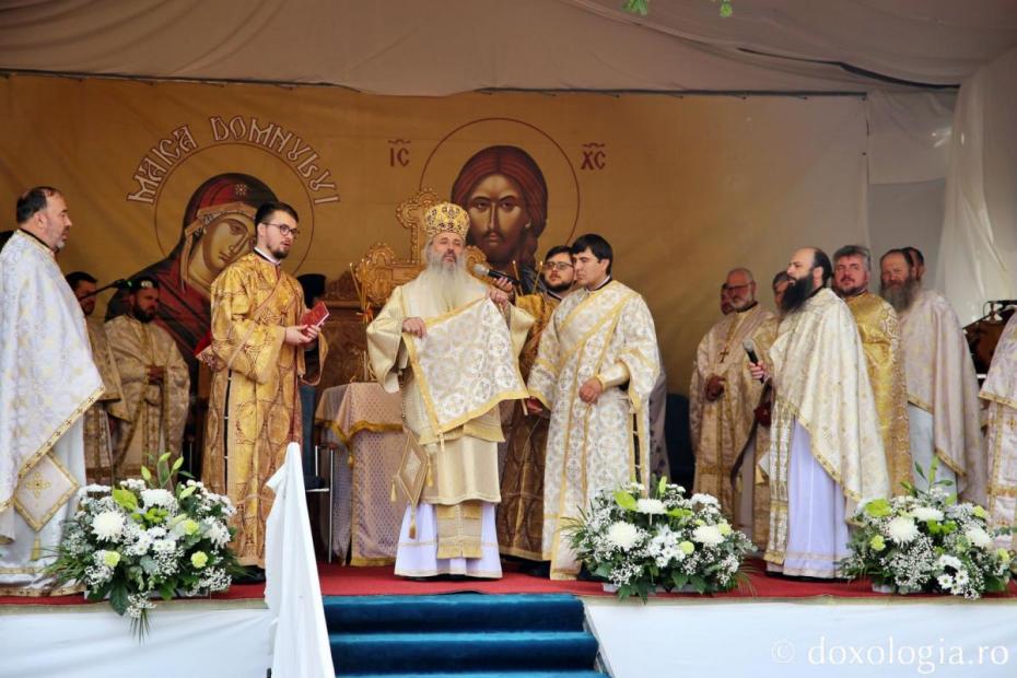 Teologul Adrian Mormeci a fost hirotonit întru diacon pe seama Parohiei Tungujei, județul Iași / Foto: Flavius Popa
