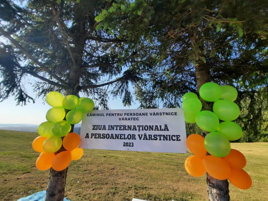 Beneficiarii Centrului „Cuvioasa Nazaria” al Mănăstirii Văratec au sărbătorit Ziua Internațională a Persoanelor Vârstnice