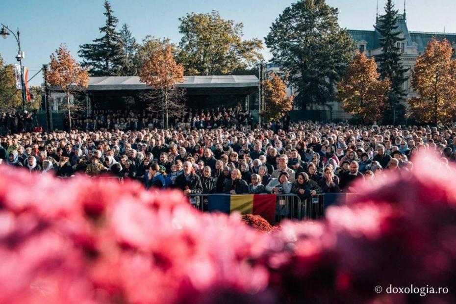 #Hram2023: Peste 35.000 de suflete, alături de Sfânta Parascheva, de ziua ei / Foto: Oana Nechifor