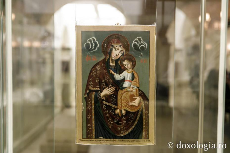 Expoziție de icoane ale Maicii Domnului la Muzeul Mitropolitan din Iași / Foto: Pr. Silviu Cluci