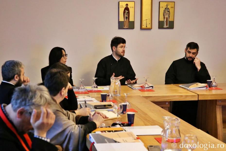 Mentorii seminariilor teologice din Eparhia Iașilor participă la un curs pentru formarea consilierilor vocaționali / Foto: Flavius Popa