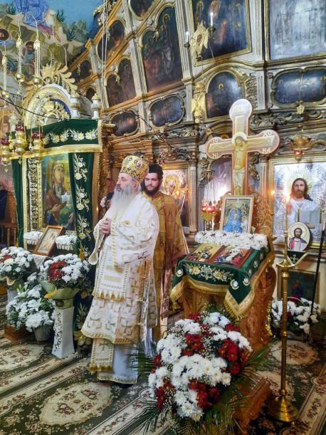 Slujire arhiereasca în Parohia „Sfântul Ierarh Nicolae” - Pipirig II / Foto: Ator Pipirig