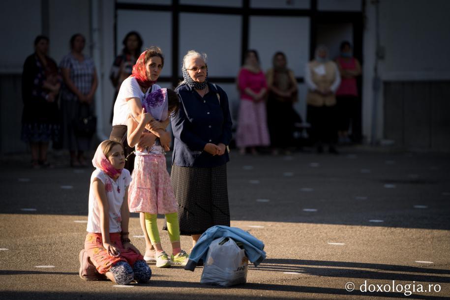 Priveghere în cinstea Sfântului Cuvios Ioan Iacob de la Neamț – 4 august 2020 / Foto: Bogdan Bulgariu Priveghere în cinstea Sfântului Cuvios Ioan Iacob de la Neamț – 4 august 2020 / Foto: Bogdan Bulgariu