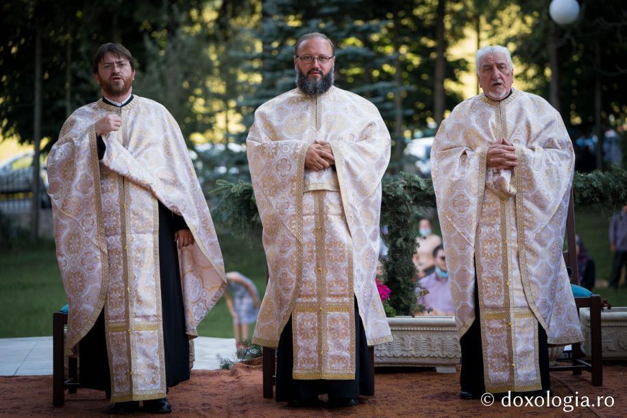 Priveghere în cinstea Sfântului Cuvios Ioan Iacob de la Neamț – 4 august 2020 / Foto: Bogdan Bulgariu Priveghere în cinstea Sfântului Cuvios Ioan Iacob de la Neamț – 4 august 2020 / Foto: Bogdan Bulgariu