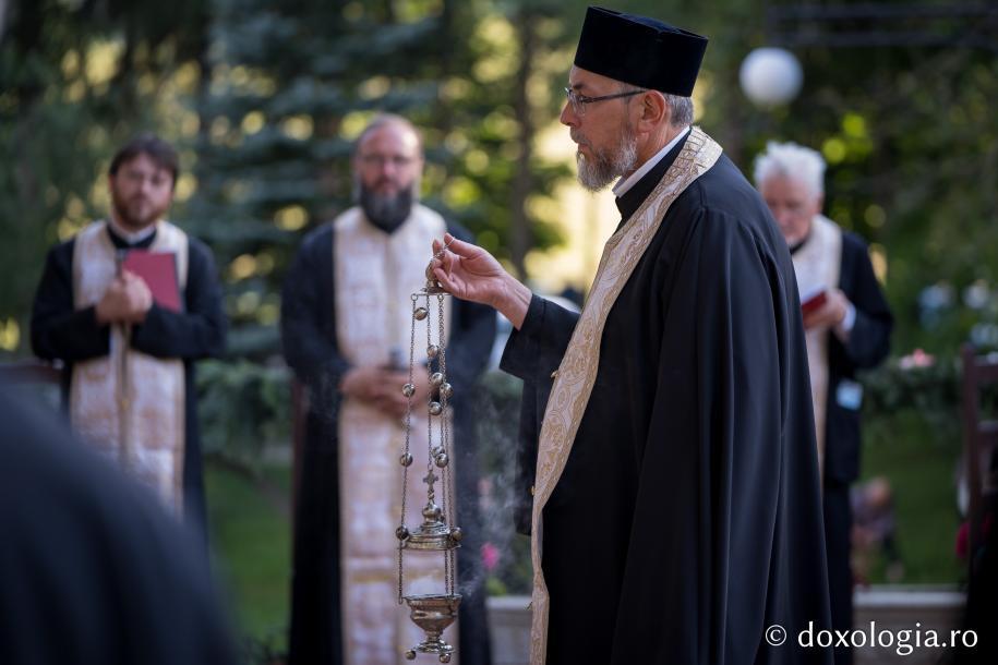 Priveghere în cinstea Sfântului Cuvios Ioan Iacob de la Neamț – 4 august 2020 / Foto: Bogdan Bulgariu Priveghere în cinstea Sfântului Cuvios Ioan Iacob de la Neamț – 4 august 2020 / Foto: Bogdan Bulgariu