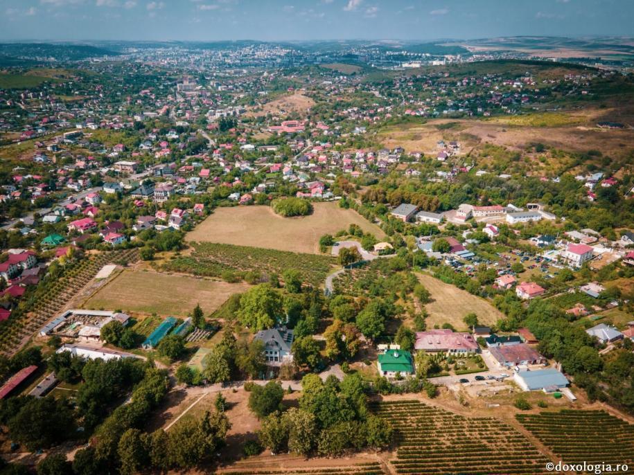 Mănăstirea Bucium – colțul de liniște al Iașului (imagini aeriene) / Foto: Bogdan Bulgariu