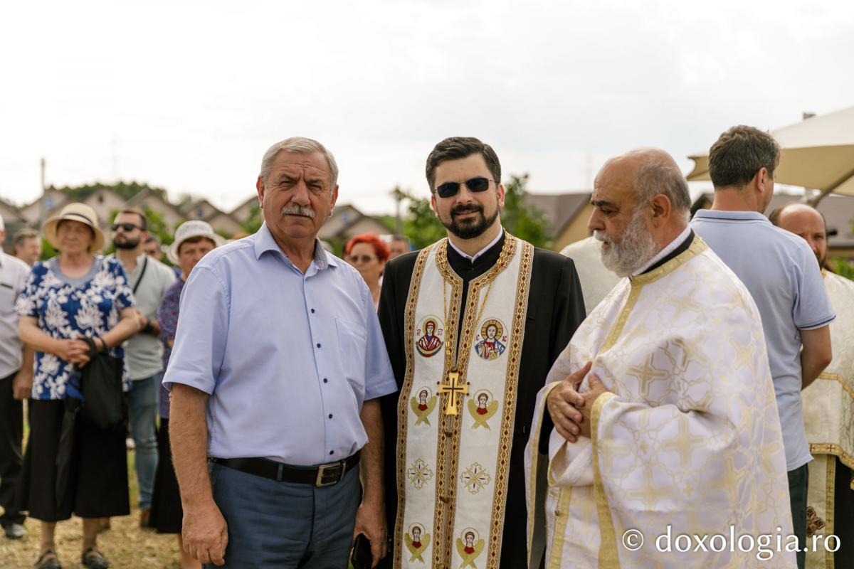 Invitați la slujbă / Foto: pr. Silviu Cluci