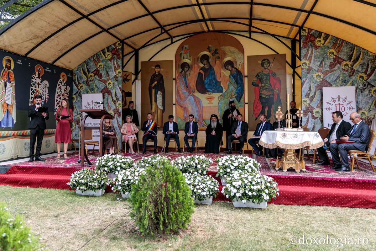 Deschiderea oficială a Întâlnirii Tinerilor Ortodocși din Moldova 2023 / Foto: Oana Nechifor