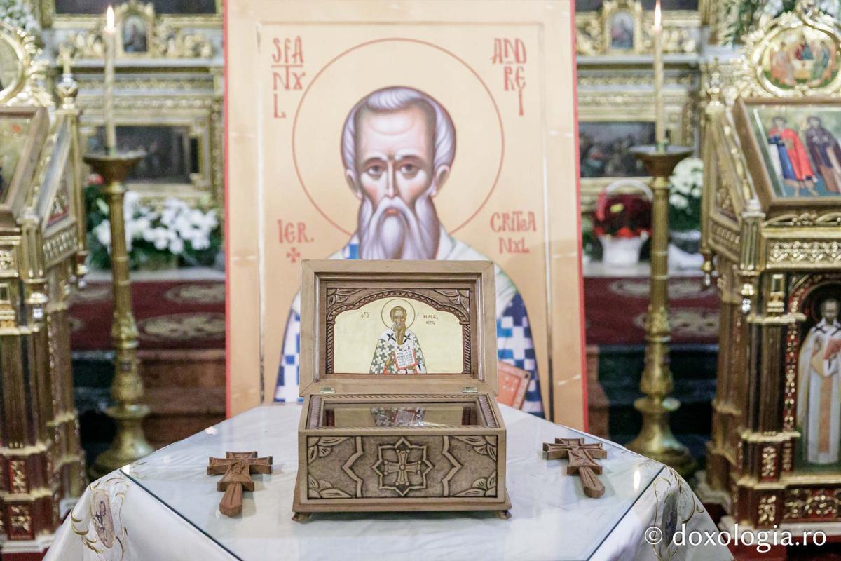 Întâmpinarea cinstitelor moaște ale Sfântului Ierarh Andrei Criteanul / Foto: pr. Silviu Cluci