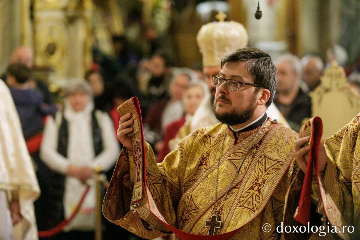 PS Damaschin Dorneanul a slujit Sfânta Liturghie în a șasea zi a Hramului Sfintei Parascheva / Foto: pr. Silviu Cluci