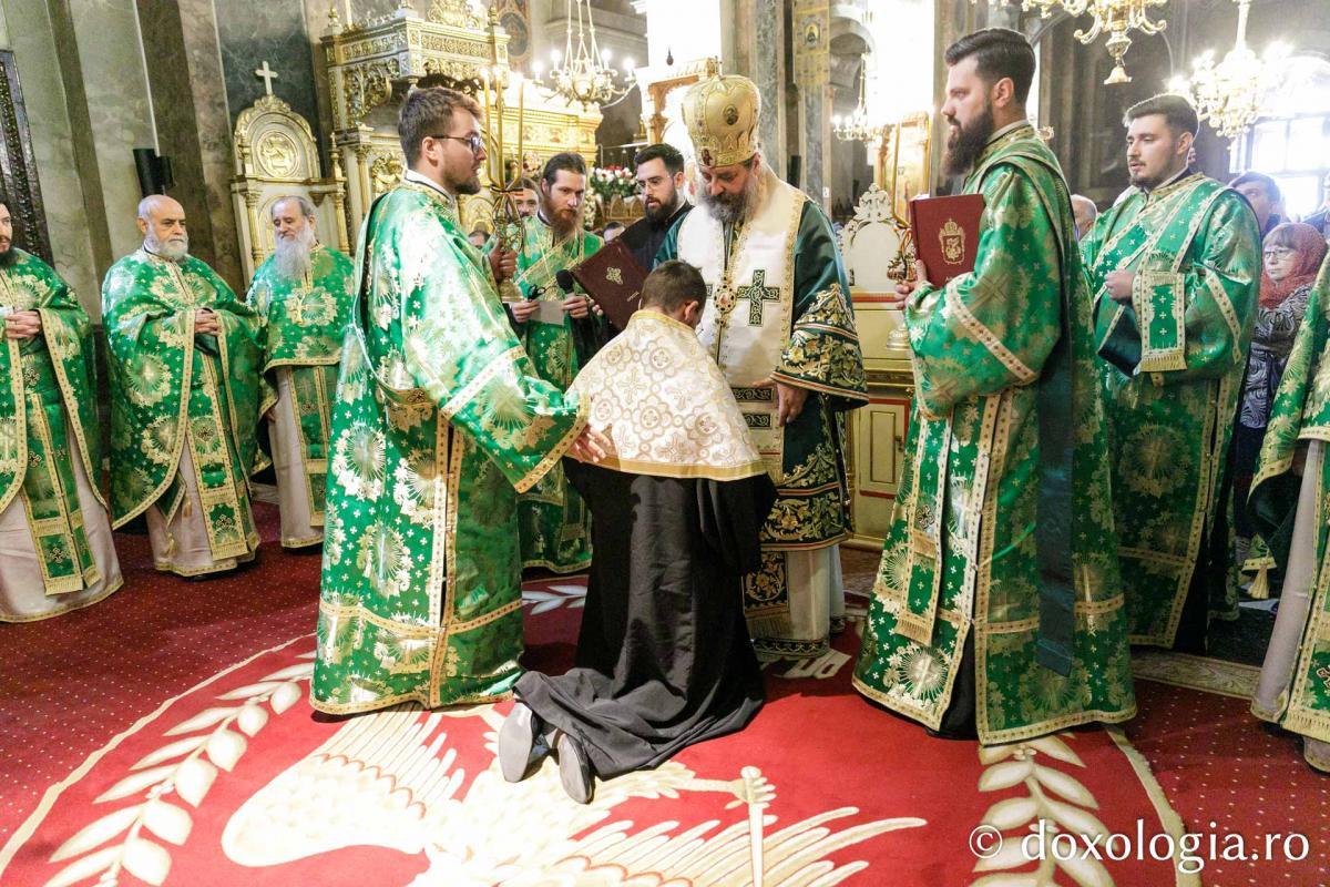 PS Nichifor Botoșăneanul a slujit la Catedrala Mitropolitană din Iași / Foto: pr. Silviu Cluci PS Nichifor Botoșăneanul a slujit la Catedrala Mitropolitană din Iași / Foto: pr. Silviu Cluci