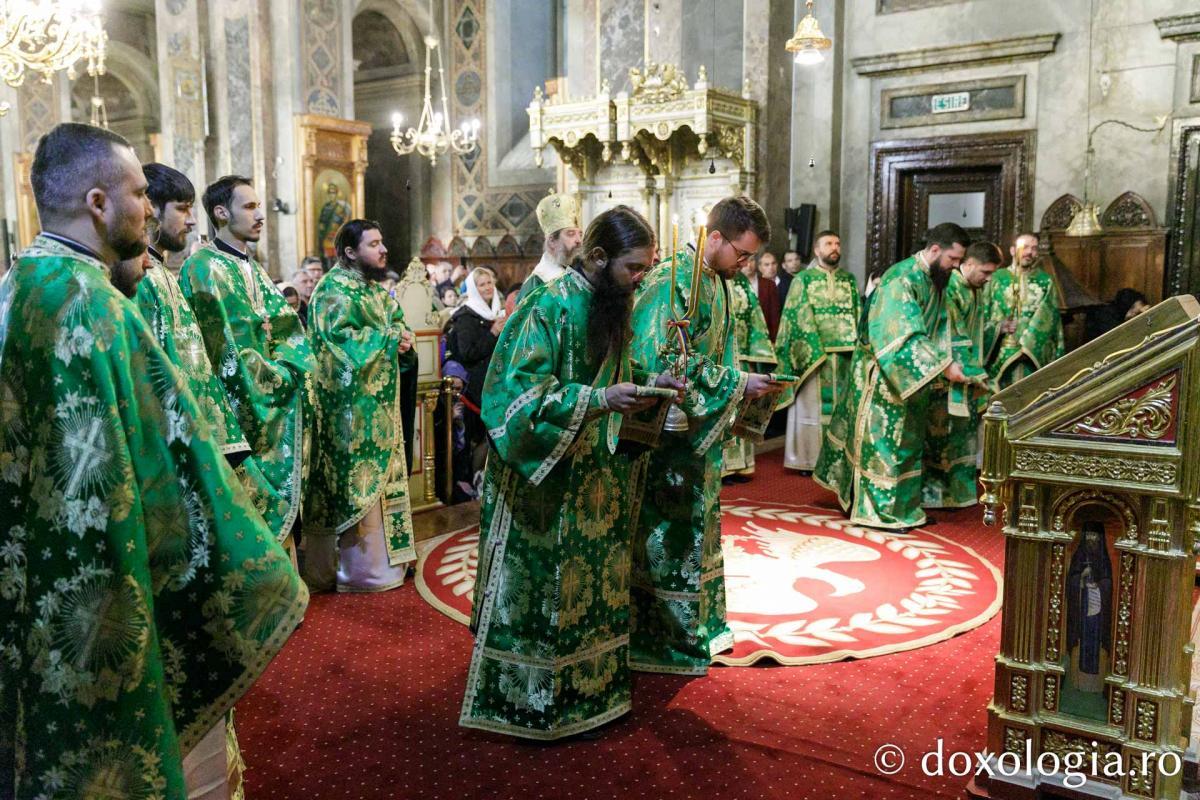 PS Nichifor Botoșăneanul a slujit la Catedrala Mitropolitană din Iași / Foto: pr. Silviu Cluci PS Nichifor Botoșăneanul a slujit la Catedrala Mitropolitană din Iași / Foto: pr. Silviu Cluci