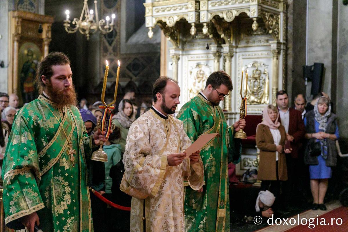 PS Nichifor Botoșăneanul a slujit la Catedrala Mitropolitană din Iași / Foto: pr. Silviu Cluci PS Nichifor Botoșăneanul a slujit la Catedrala Mitropolitană din Iași / Foto: pr. Silviu Cluci