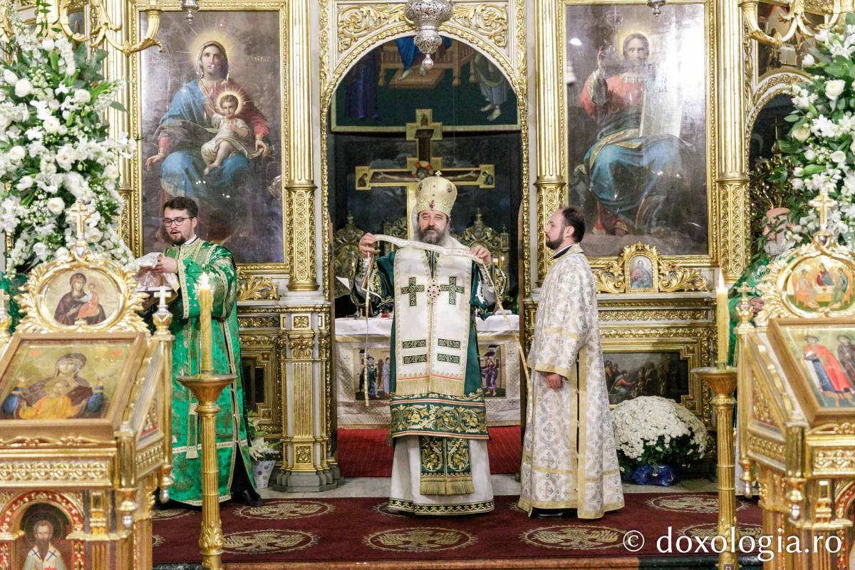 PS Nichifor Botoșăneanul a slujit la Catedrala Mitropolitană din Iași / Foto: pr. Silviu Cluci PS Nichifor Botoșăneanul a slujit la Catedrala Mitropolitană din Iași / Foto: pr. Silviu Cluci