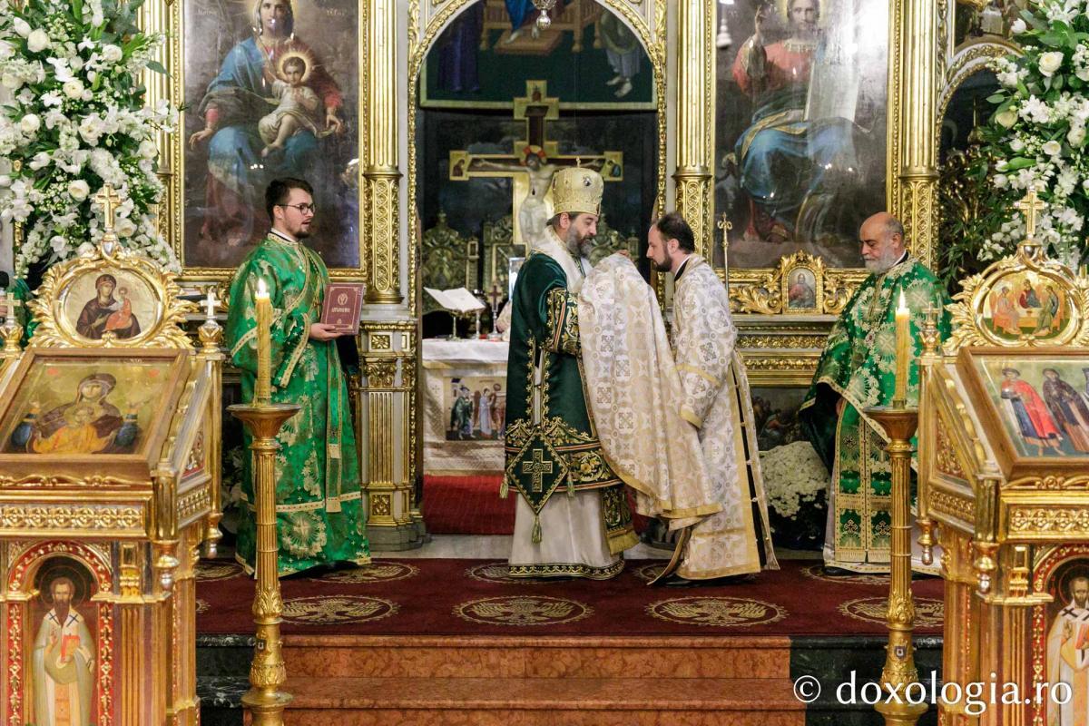 PS Nichifor Botoșăneanul a slujit la Catedrala Mitropolitană din Iași / Foto: pr. Silviu Cluci PS Nichifor Botoșăneanul a slujit la Catedrala Mitropolitană din Iași / Foto: pr. Silviu Cluci