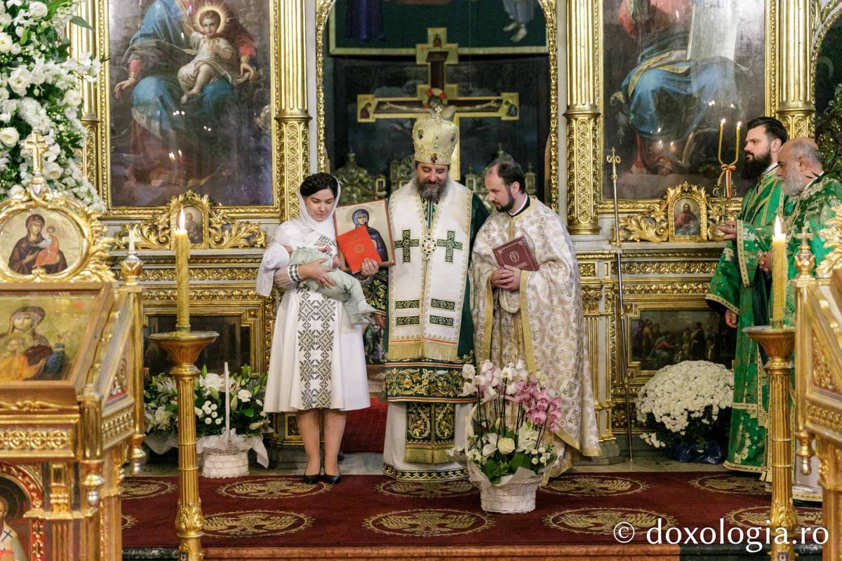 PS Nichifor Botoșăneanul a slujit la Catedrala Mitropolitană din Iași / Foto: pr. Silviu Cluci PS Nichifor Botoșăneanul a slujit la Catedrala Mitropolitană din Iași / Foto: pr. Silviu Cluci