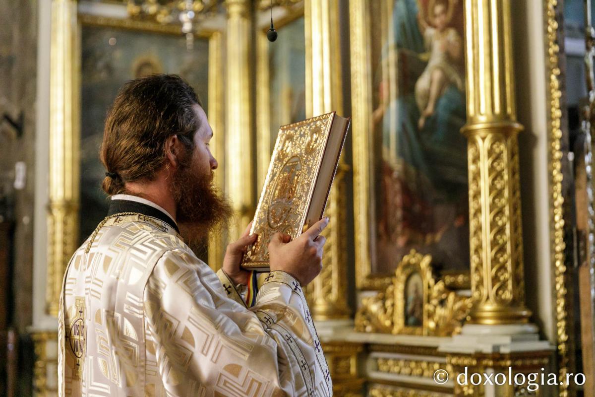 Pomenirea Episcopului Irineu Crăciunaș / Foto: pr. Silviu Cluci