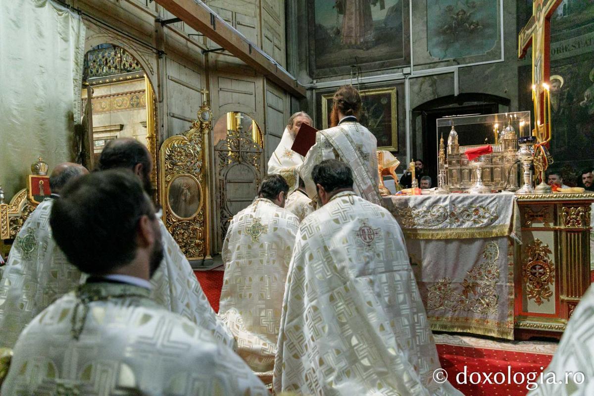 Pomenirea Episcopului Irineu Crăciunaș / Foto: pr. Silviu Cluci