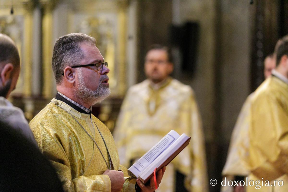 Priveghere în cinstea Sfântului Ierarh Andrei Criteanul la Catedrala Mitropolitană din Iași / Foto: pr. Silviu Cluci