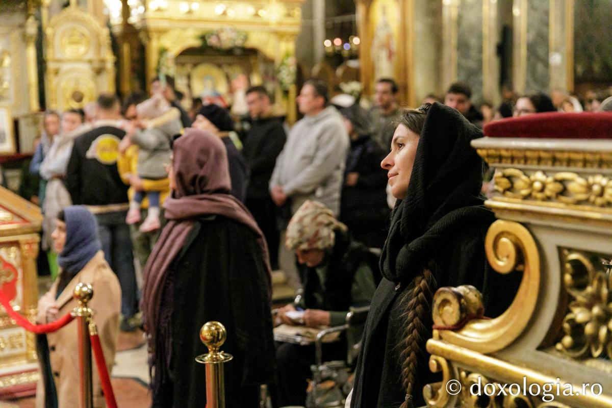 Priveghere în cinstea Sfântului Gheorghe la Catedrala Mitropolitană din Iași / Foto: pr. Silviu Cluci