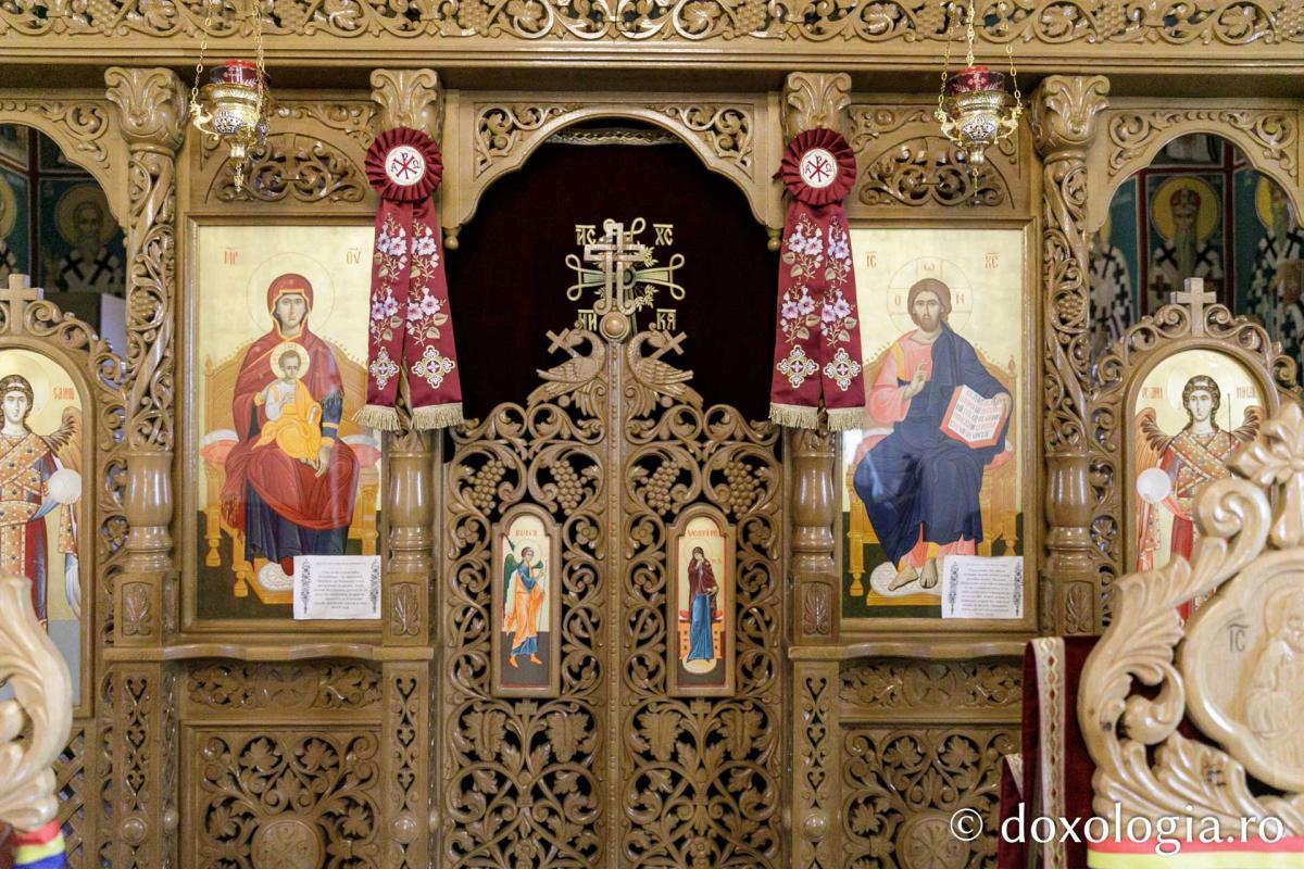 Biserica cu hramul „Duminica Tuturor Sfinților” din localitatea Căuești în așteptarea veșmântului de sfințire / Foto: pr. Silviu Cluci
