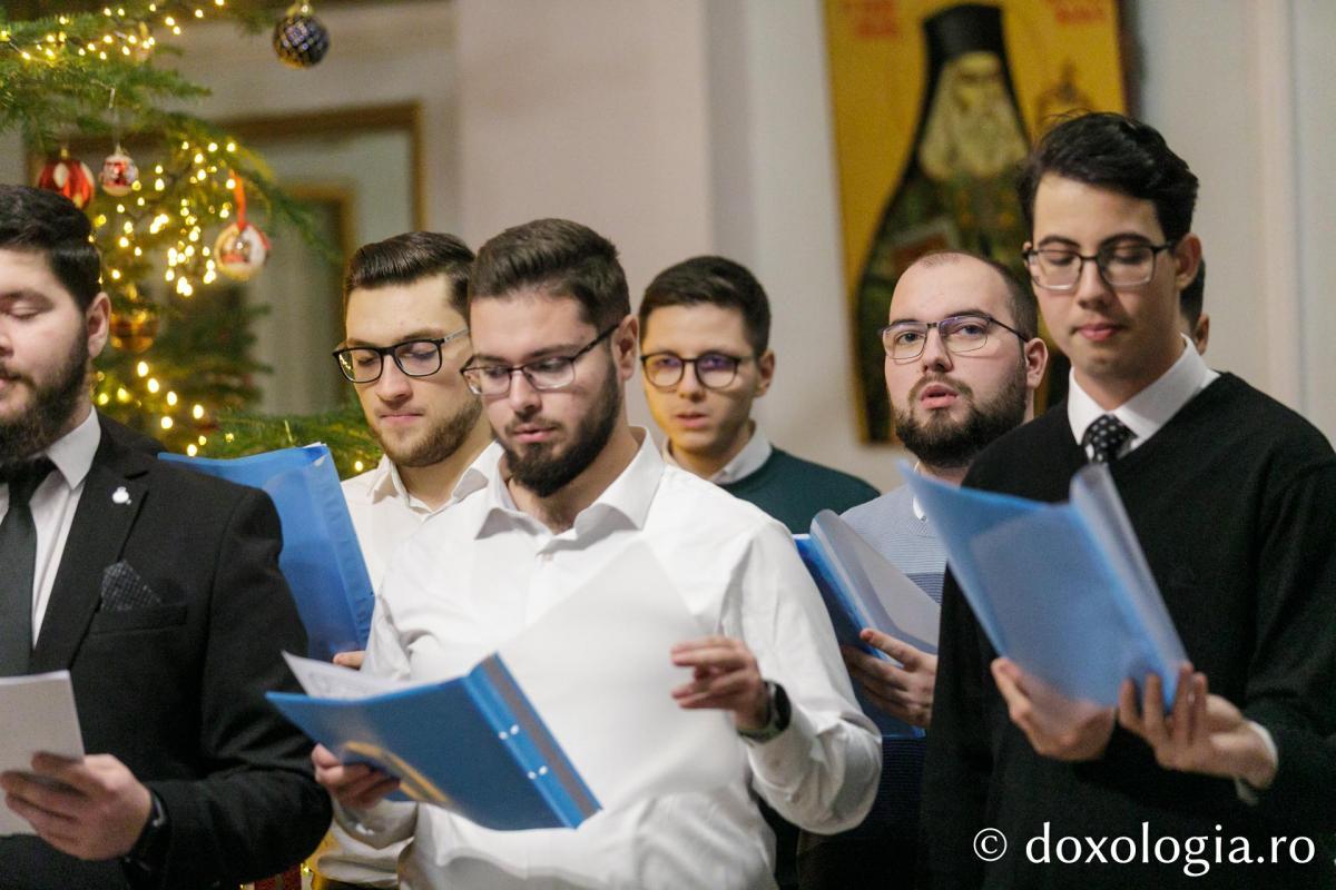 Studenții Facultății de Teologie Ortodoxă din Iași, anul III