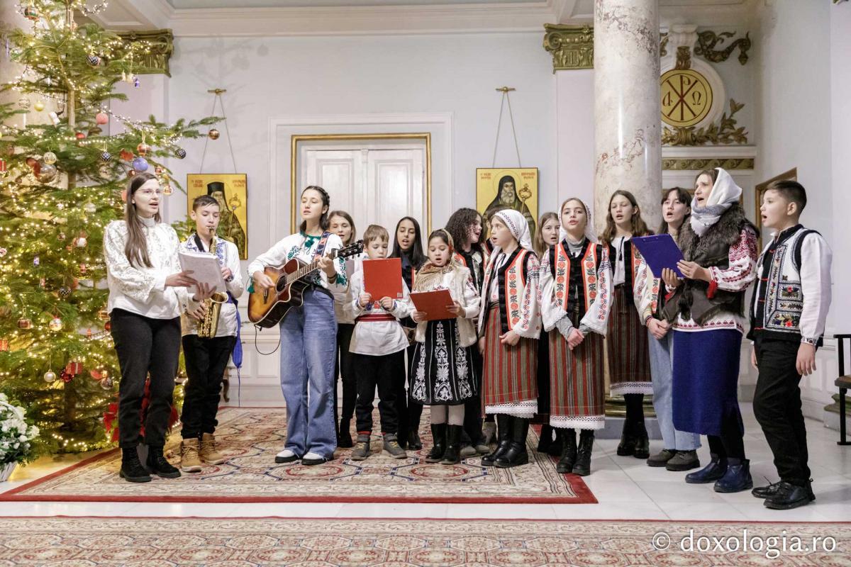 Școala Profesională din Dagâța | Colindători la Reședința Mitropolitană