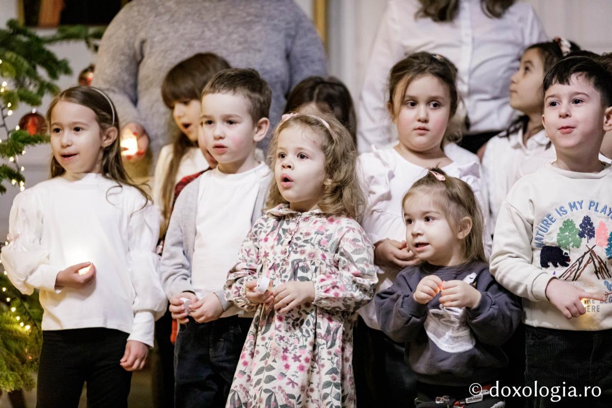 Grădinița FP1 Iași – Colindători la Reședința Mitropolitană 2024